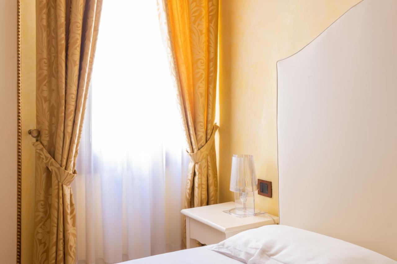 Ve-Nice Suite San Marco C4439 Venise Extérieur photo